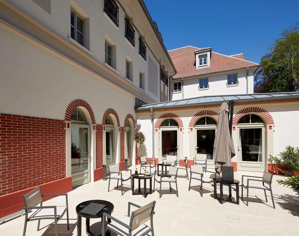 Mercure Maintenon Exteriér fotografie