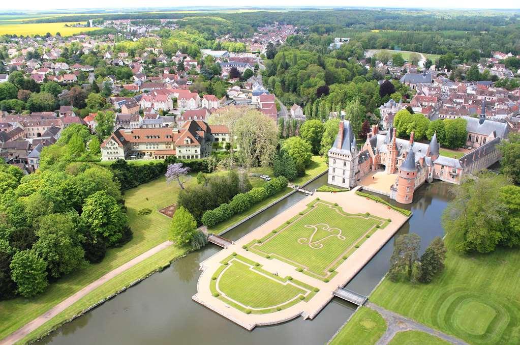 Mercure Maintenon Exteriér fotografie