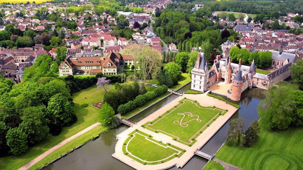 Mercure Maintenon Exteriér fotografie