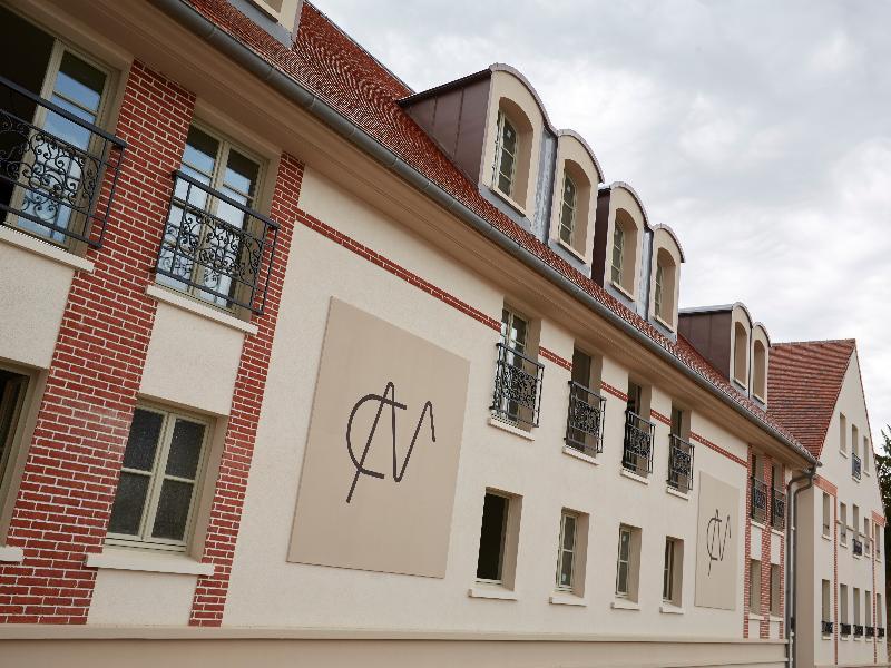 Mercure Maintenon Exteriér fotografie